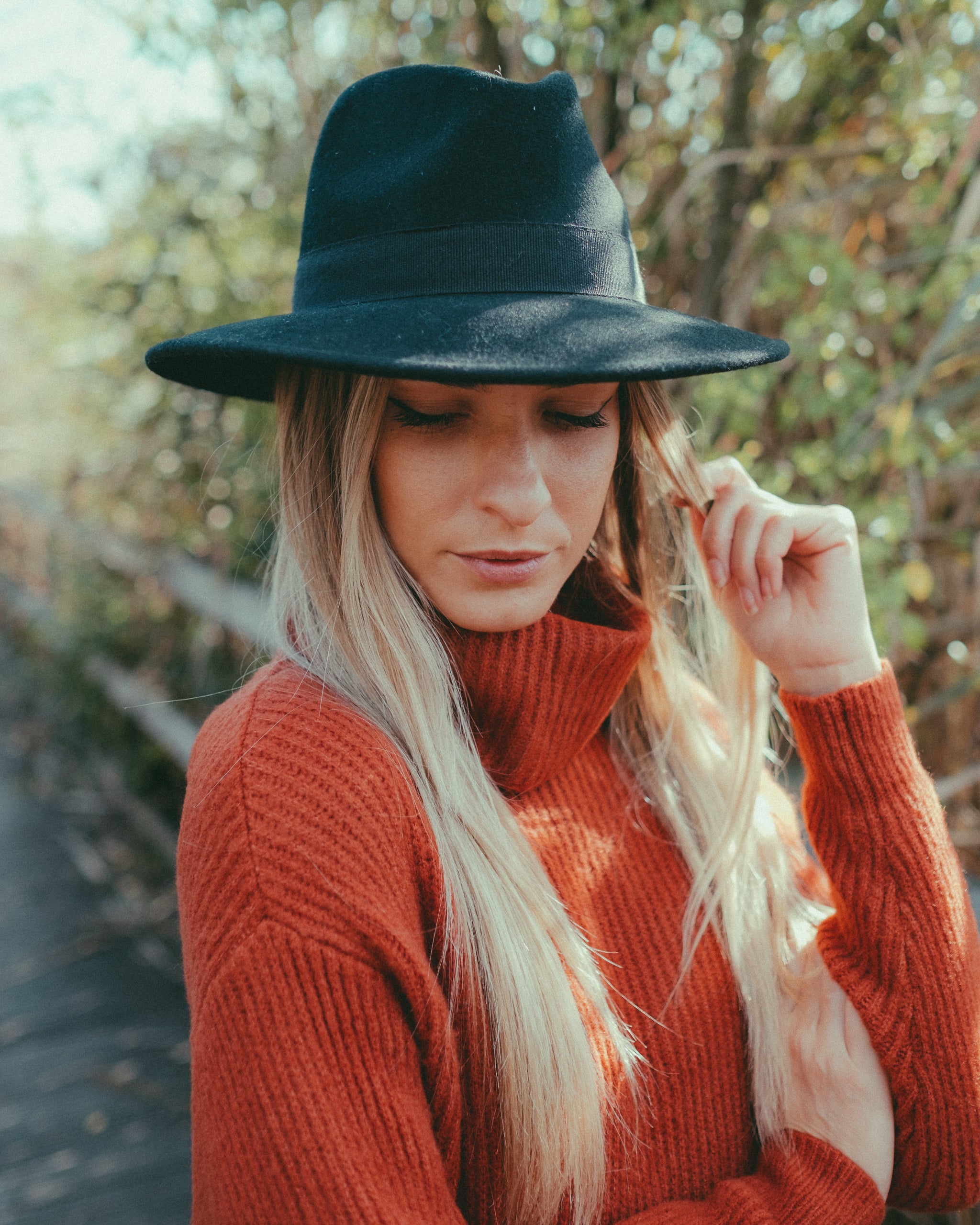 NOS CHAPEAUX & BONNETS