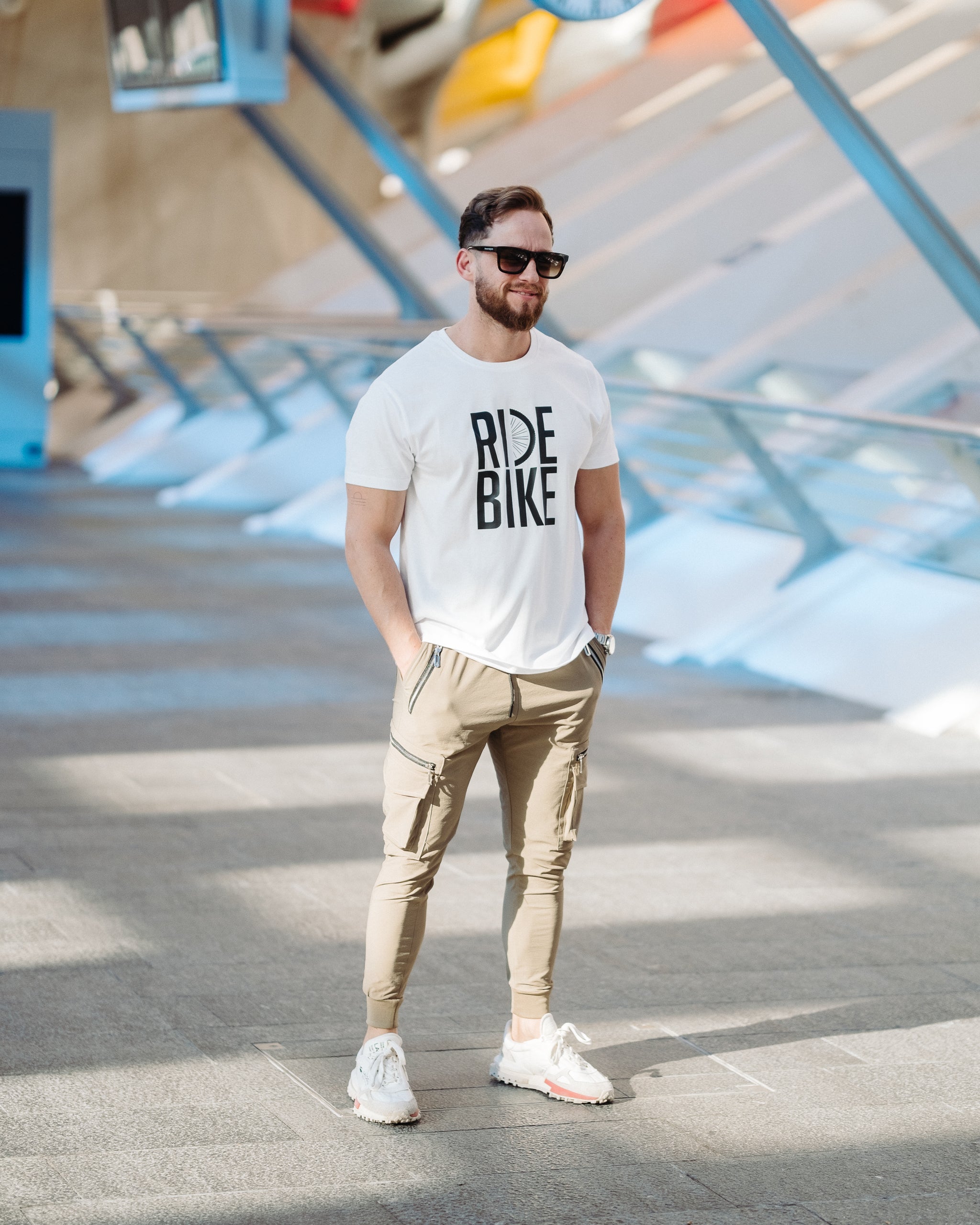 Weißes T-Shirt RIDE BIKE