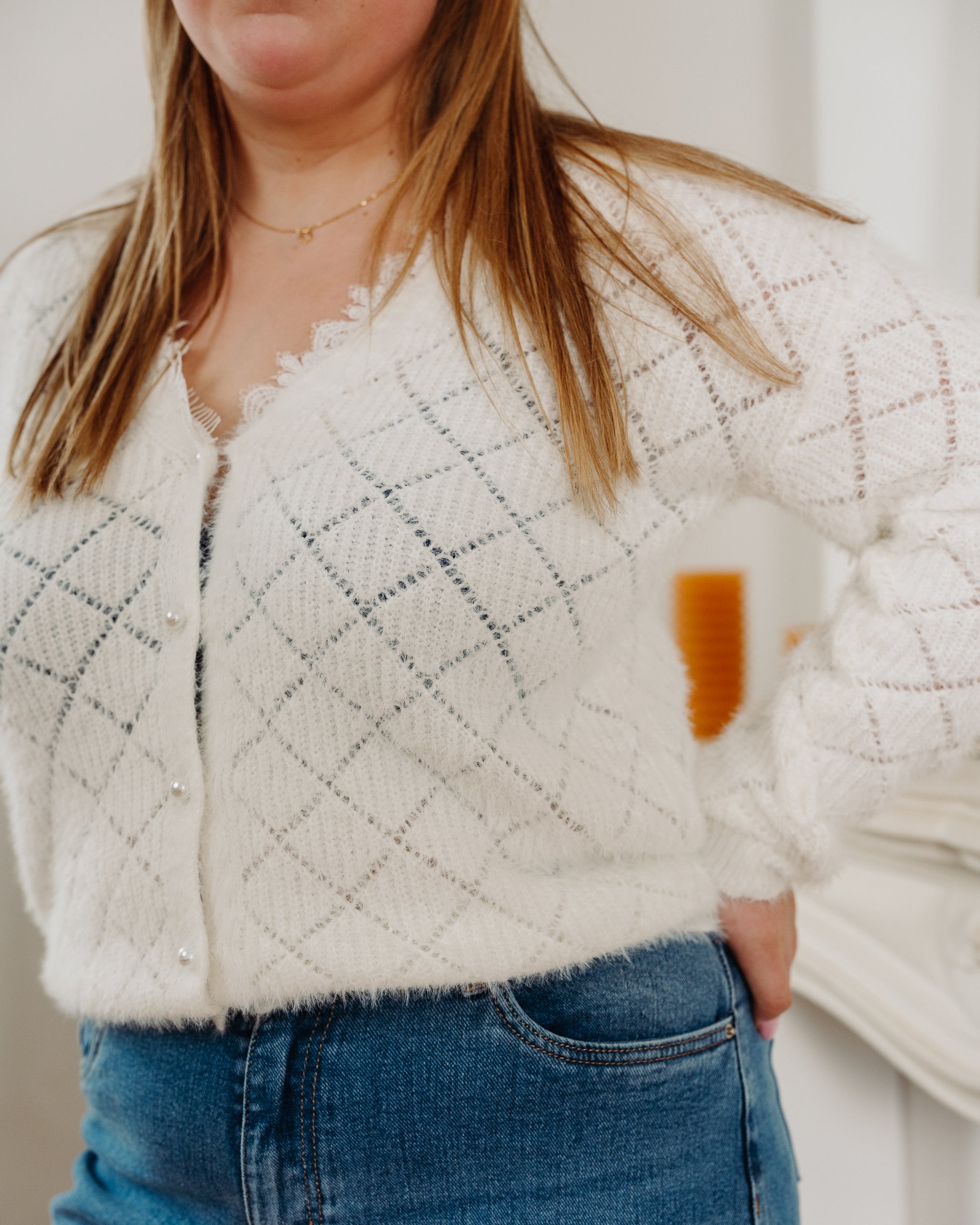 ADELINE Strickjacke mit Stickerei