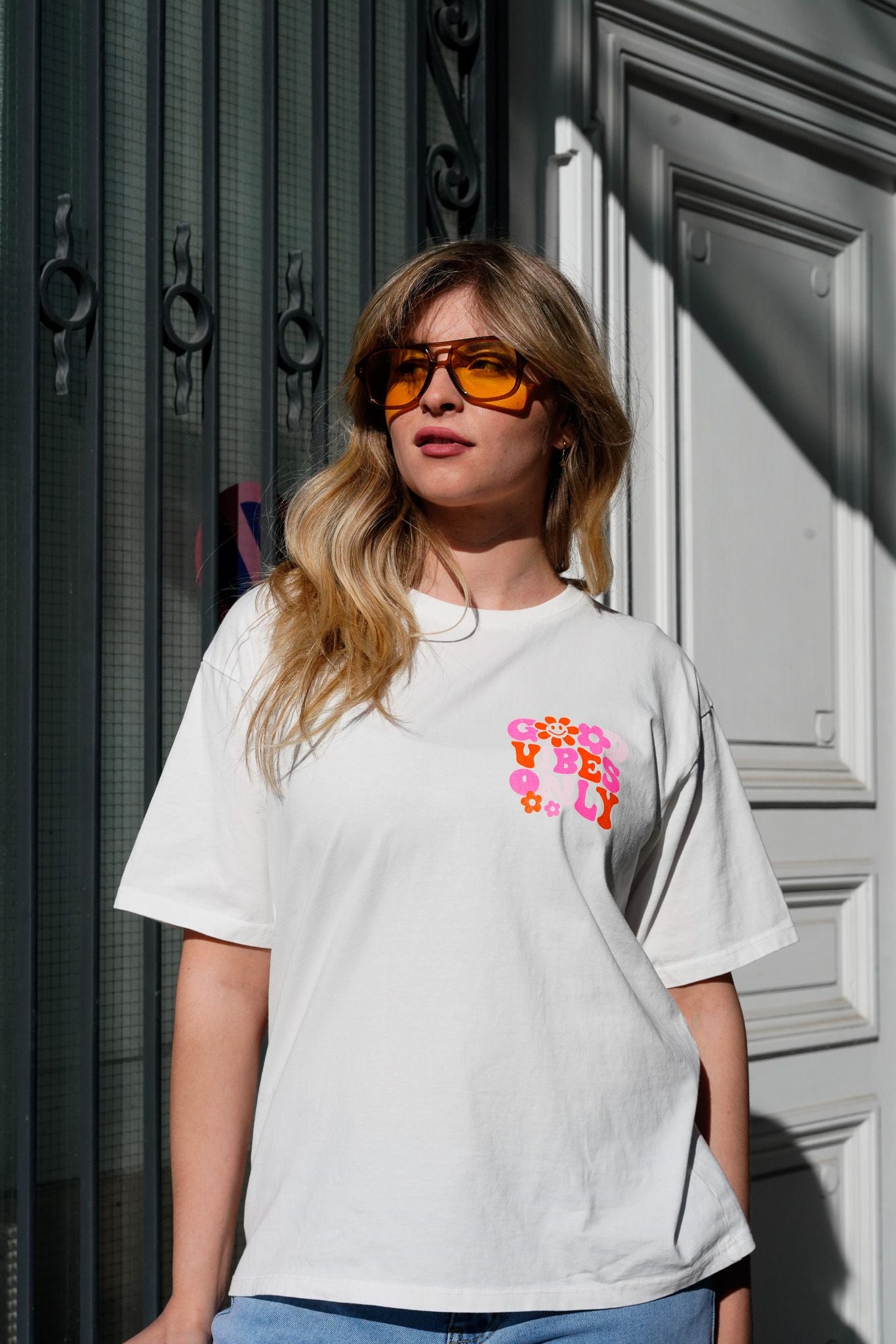 Tee-shirt GOOD VIBES ONLY blanc