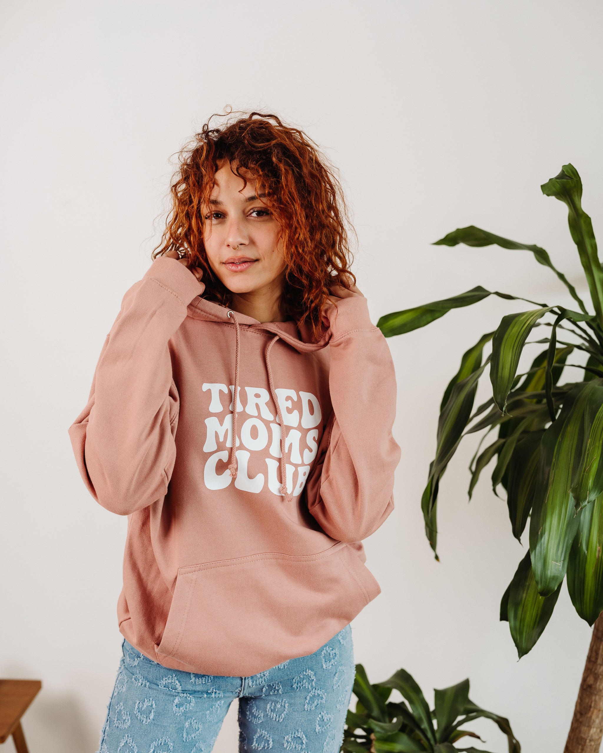 Sweat hoodie TIRED MOMS CLUB