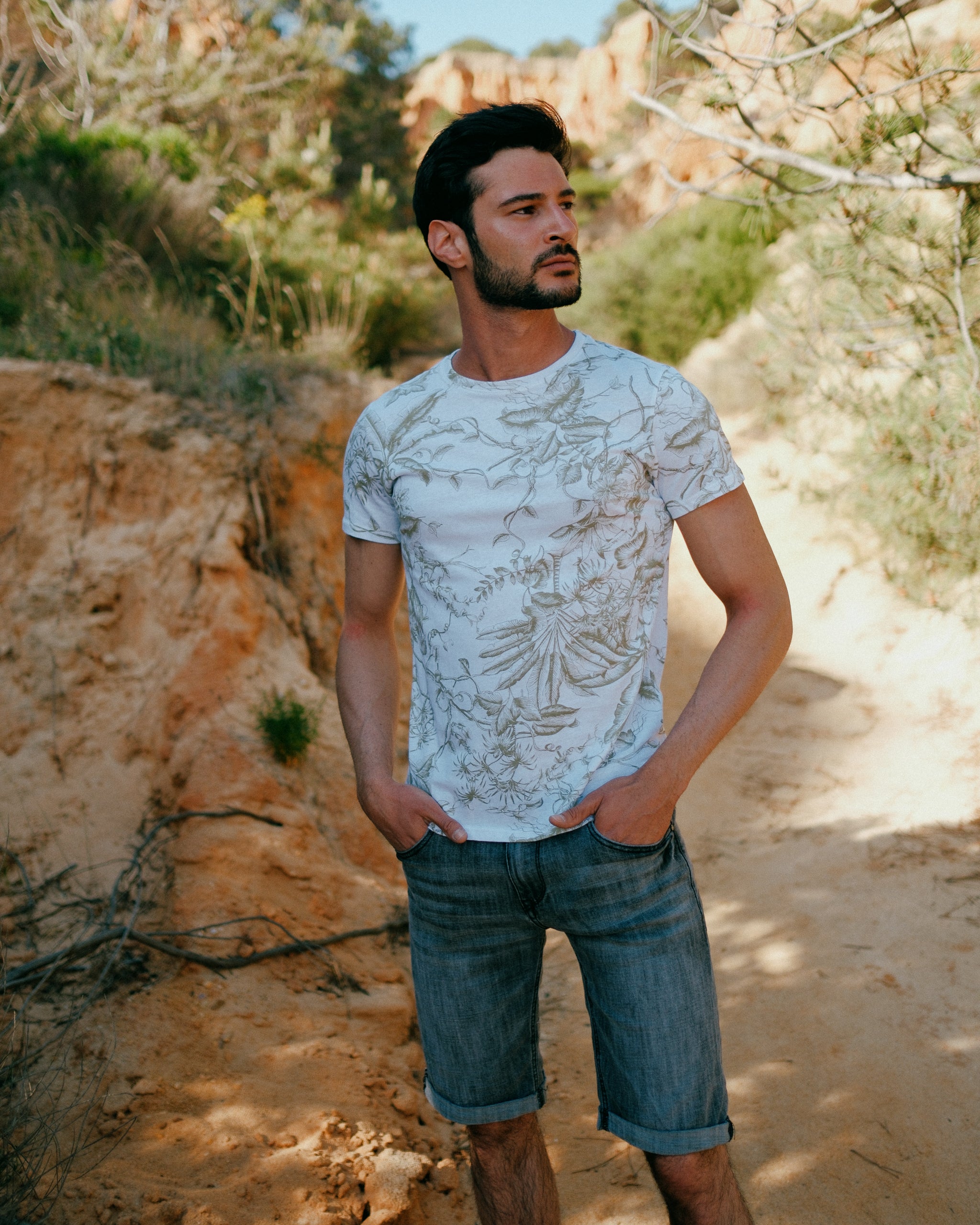 MODALA-T-Shirt