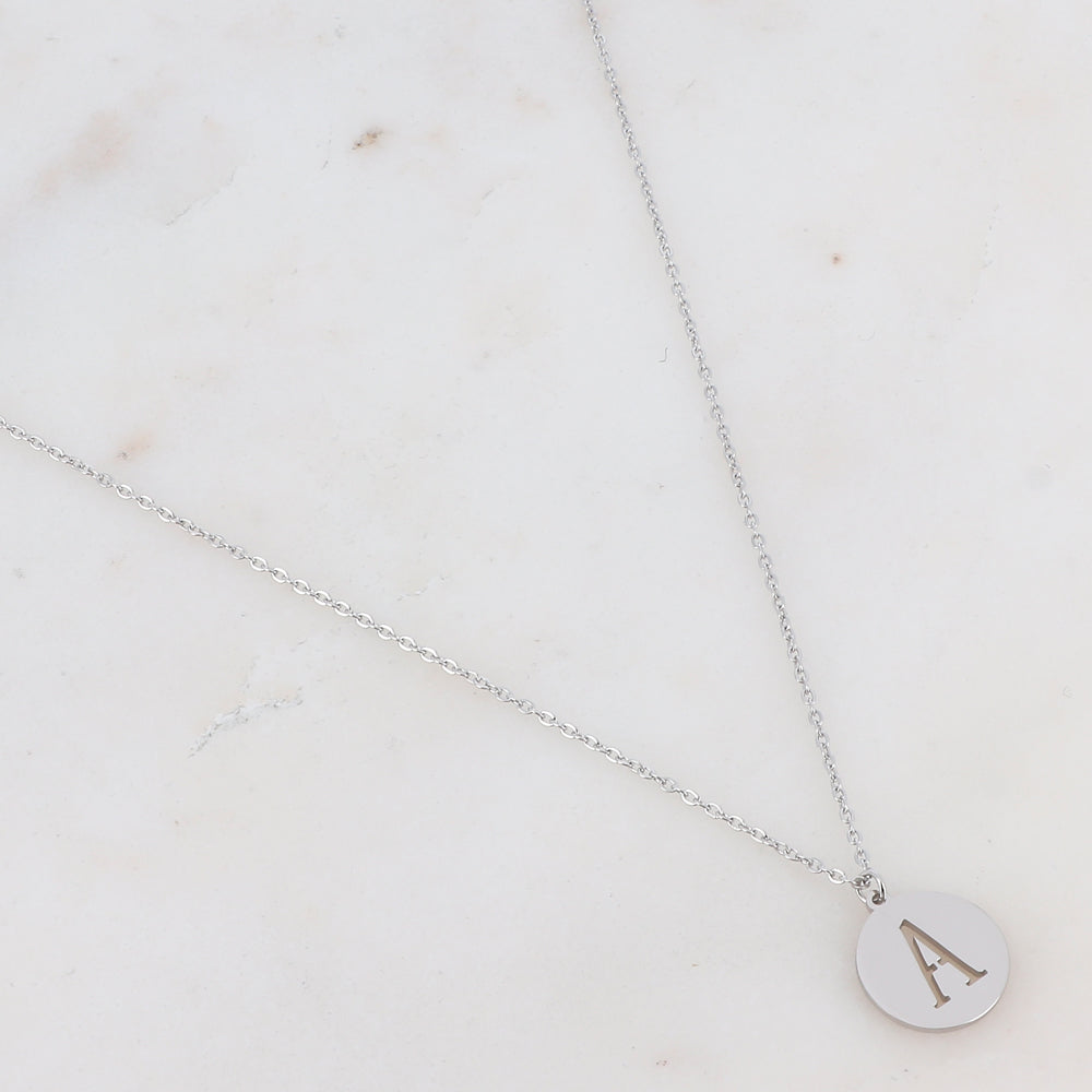 Collier INITIALE argenté