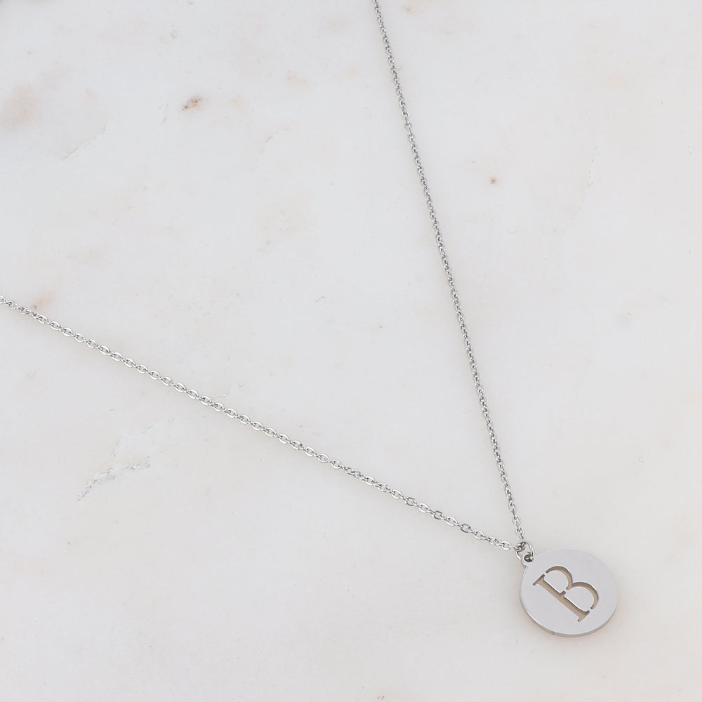 Collier INITIALE argenté