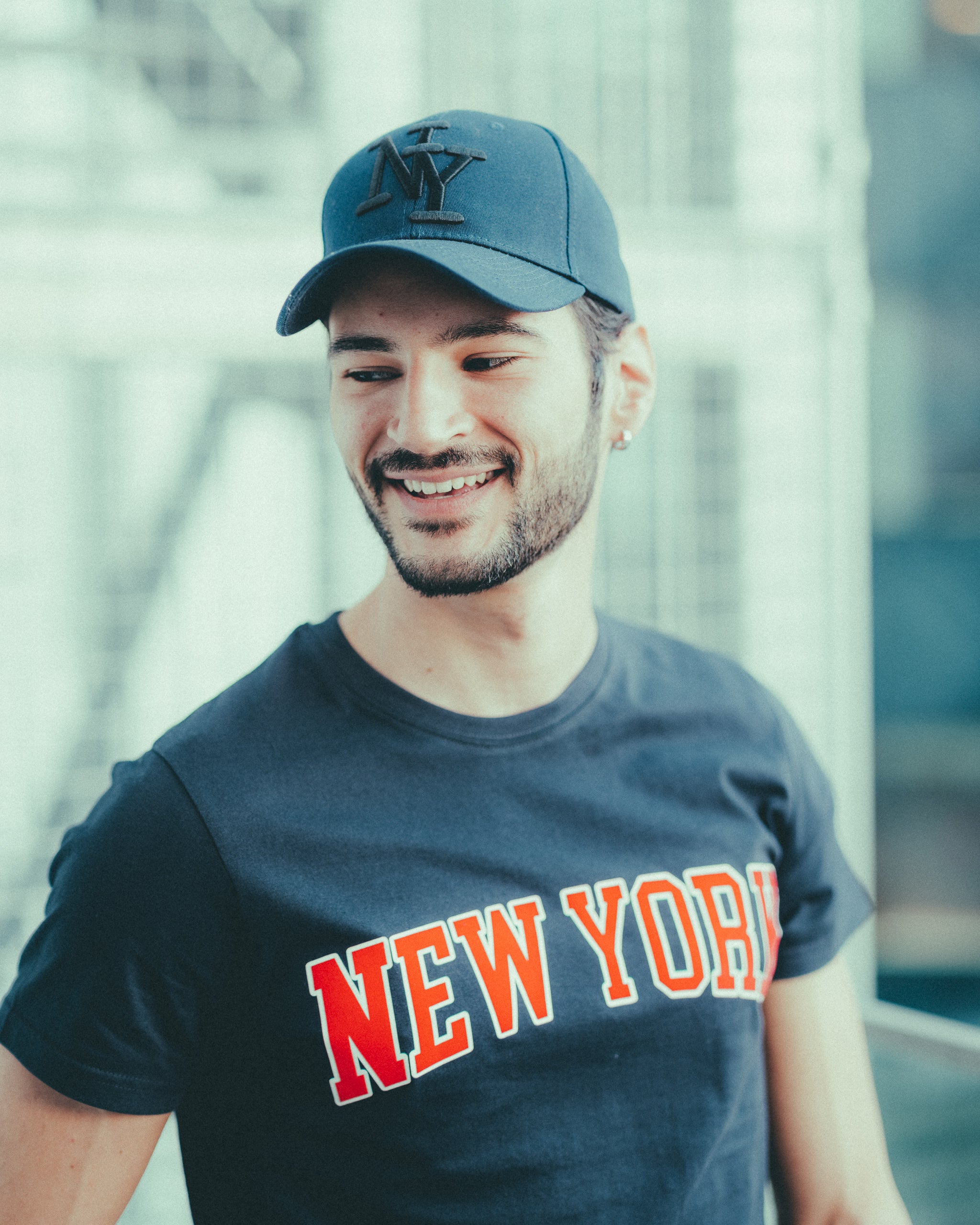 NEW YORK Marineblaues T-Shirt