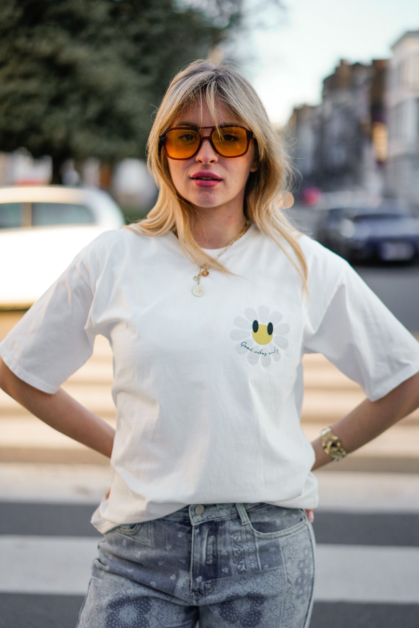 Tee-shirt Good vibes only marguerite blanc