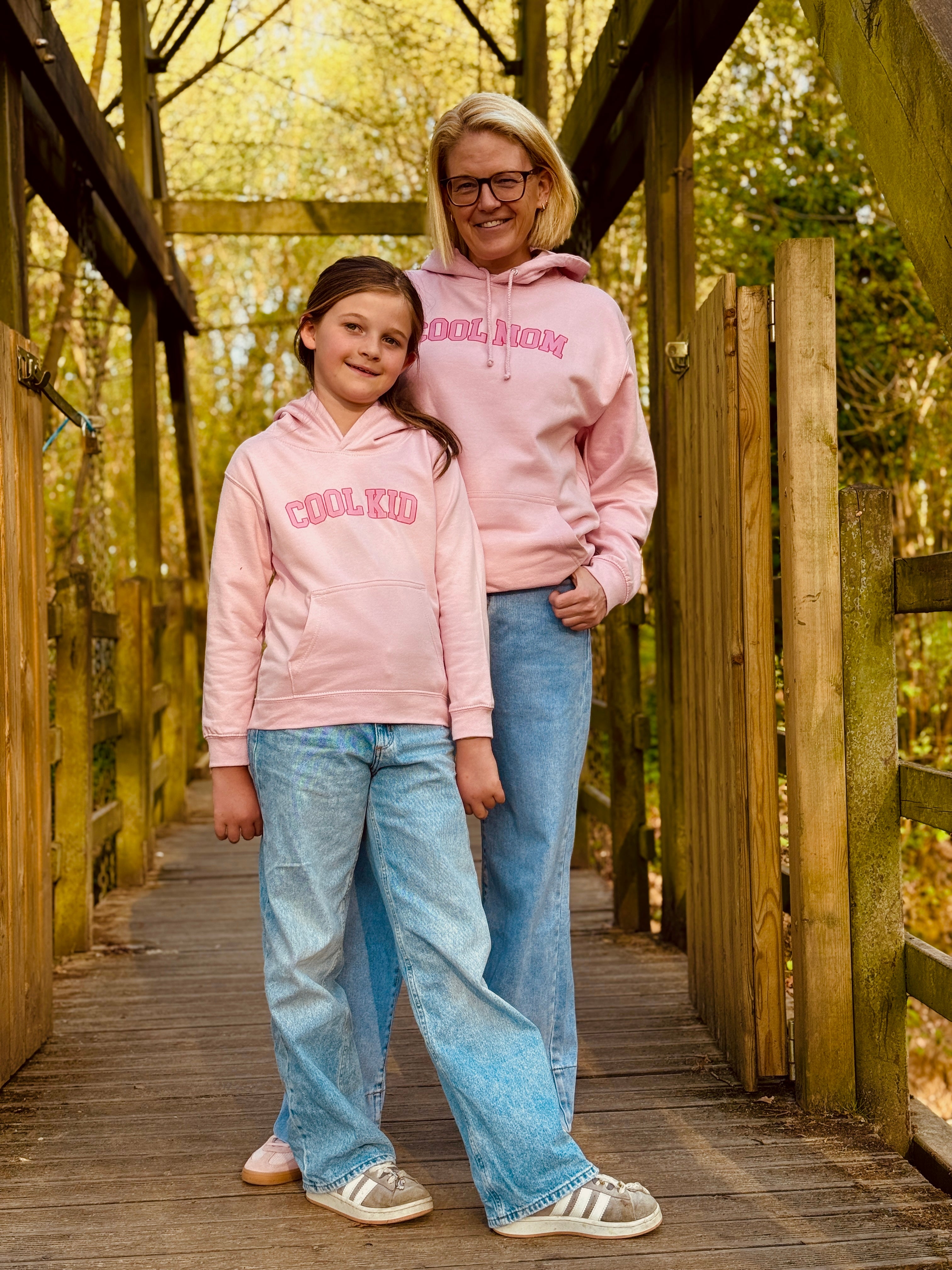 Sweat à capuche COOL MOM rose