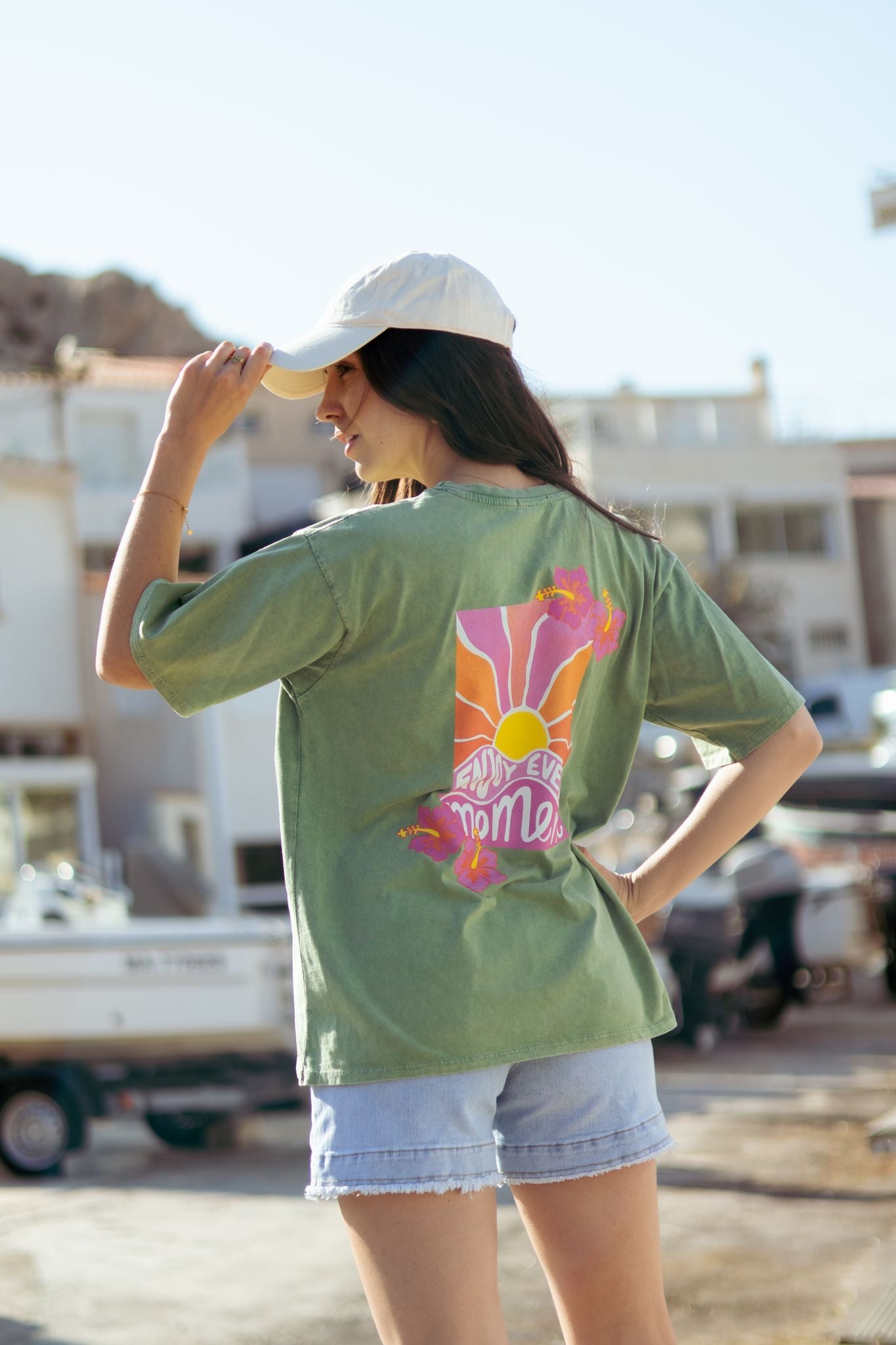 Tee-shirt ENJOY EVERY MOMENT vert