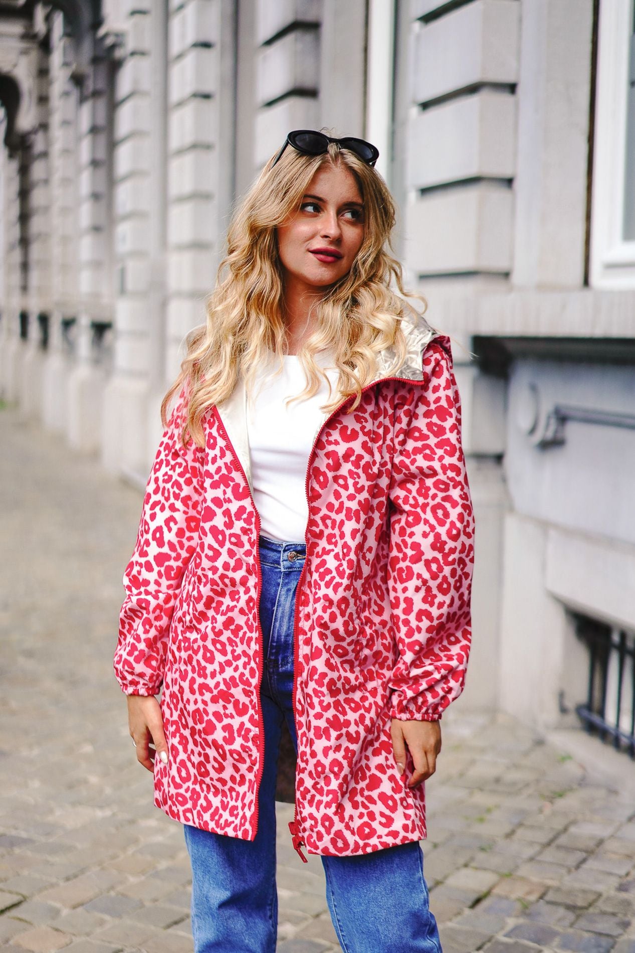 Wendbarer LIA-Parka mit Leopardenmuster in Rot und Gold