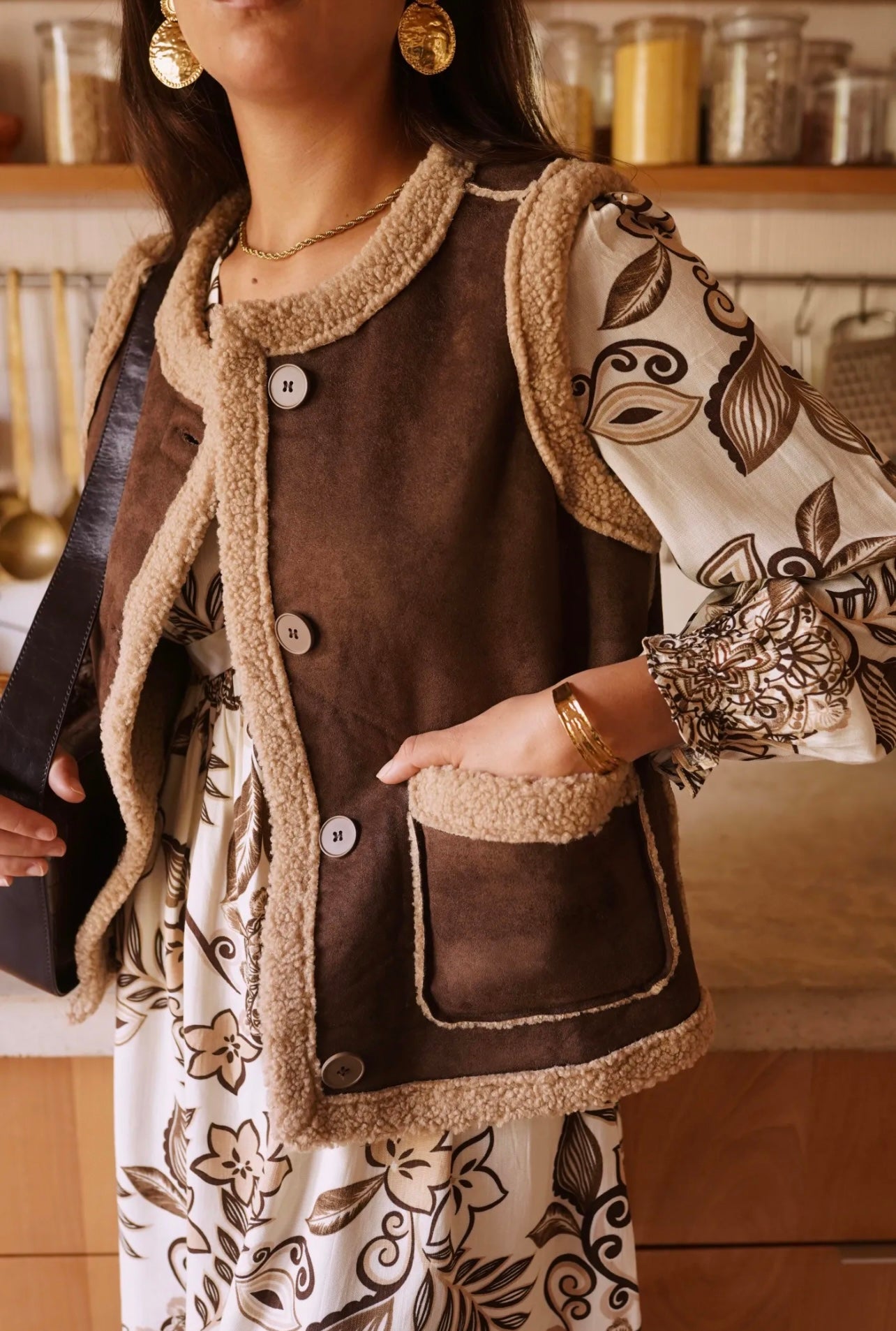 Gilet suédine et bouclette MILAN brun