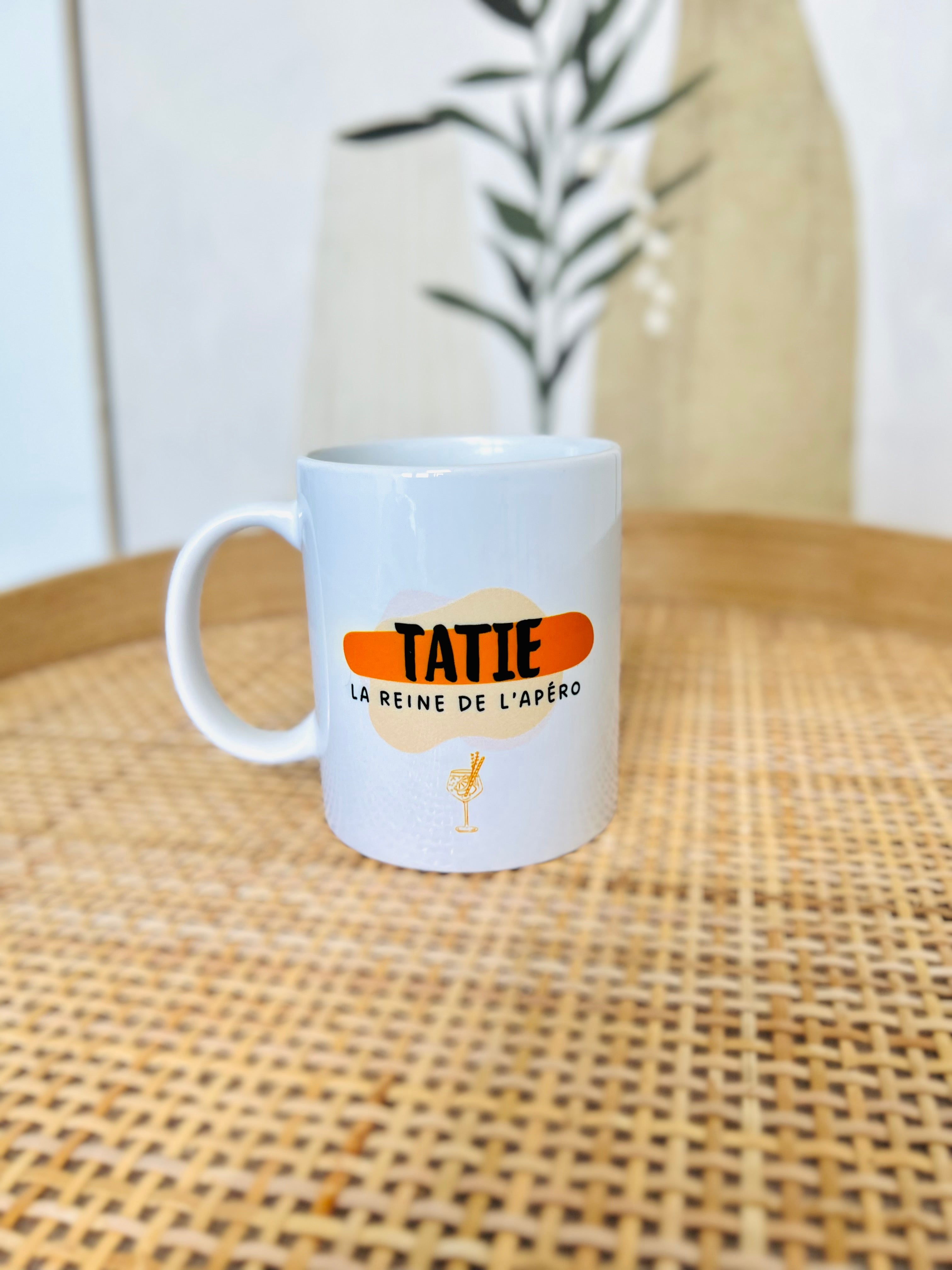 Mug TATIE LA REINE DE L'APERO