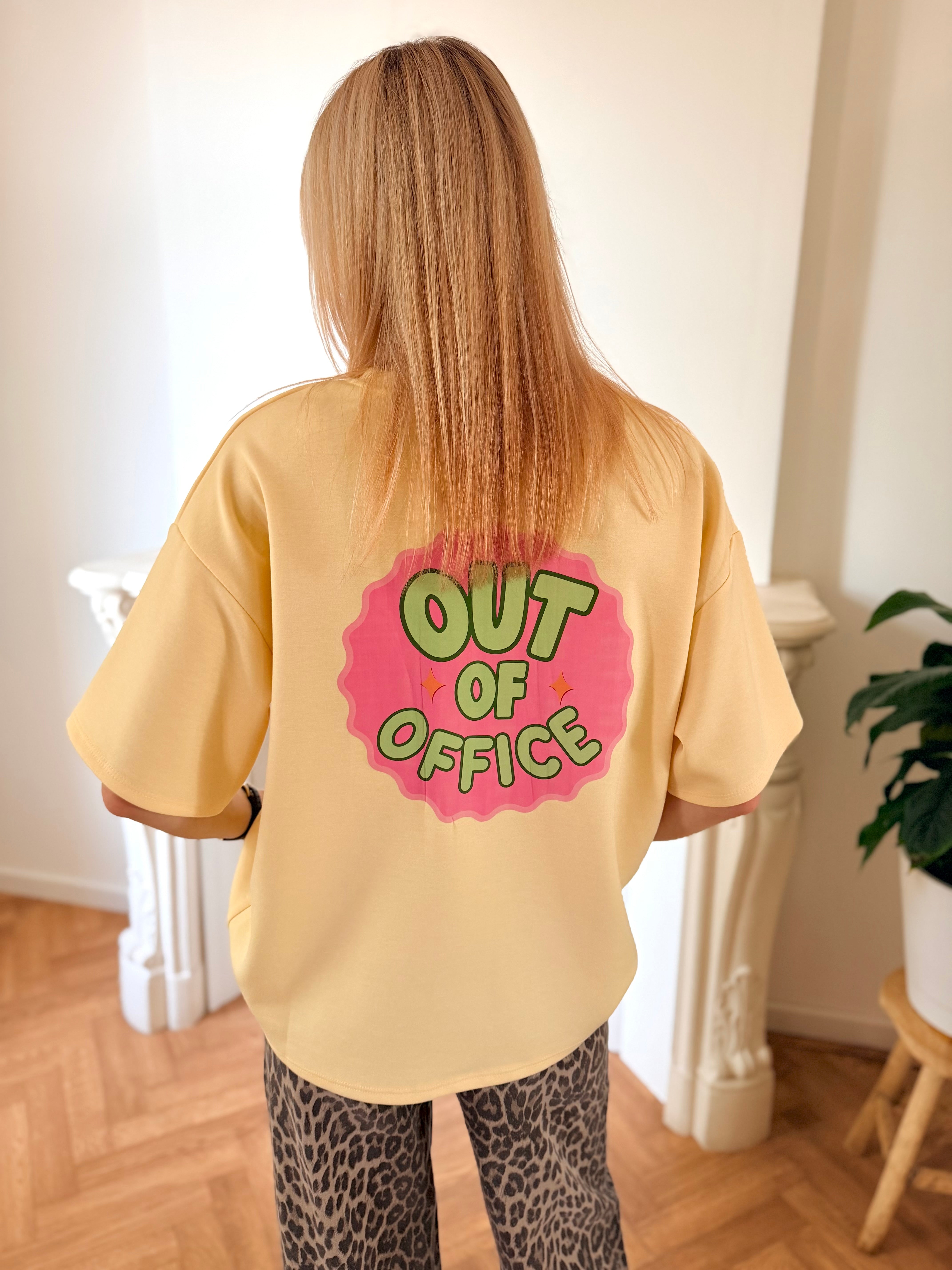 Tee-shirt OUT OF OFFICE jaune