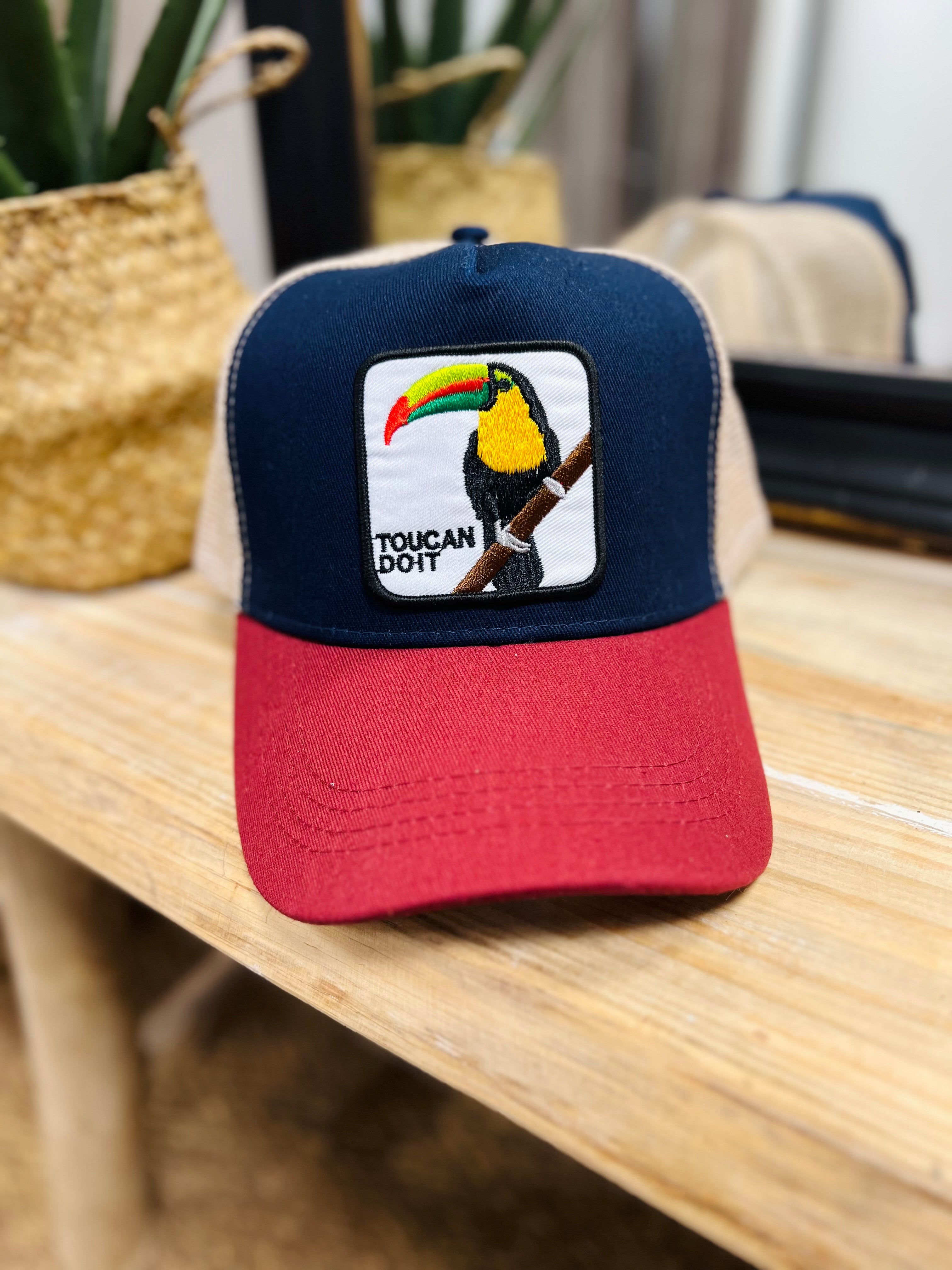 Casquette TOUCAN DO IT bordeaux et bleu marine