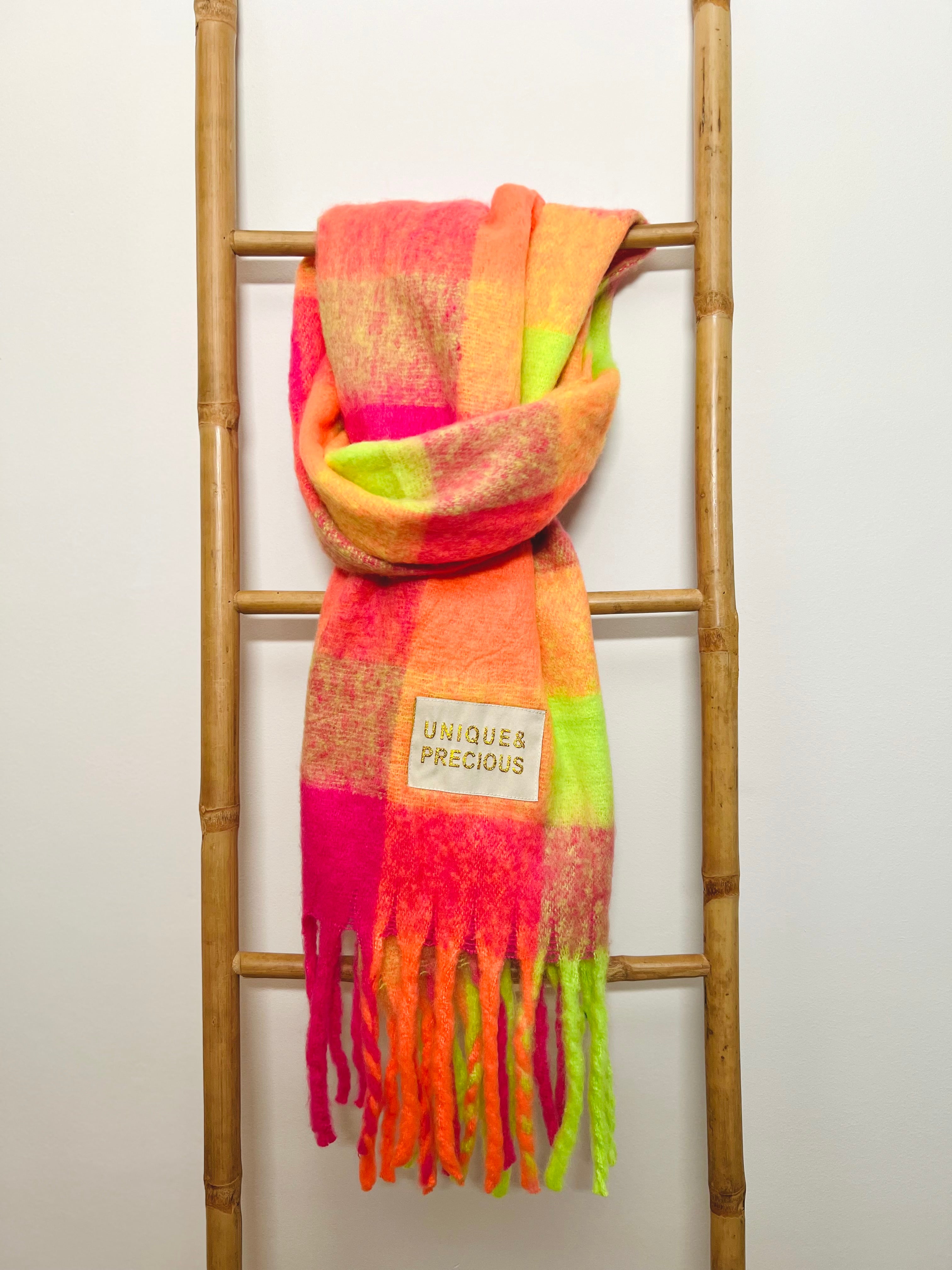 Echarpe UNIQUE & PRECIOUS jaune fluo orange et fuchsia