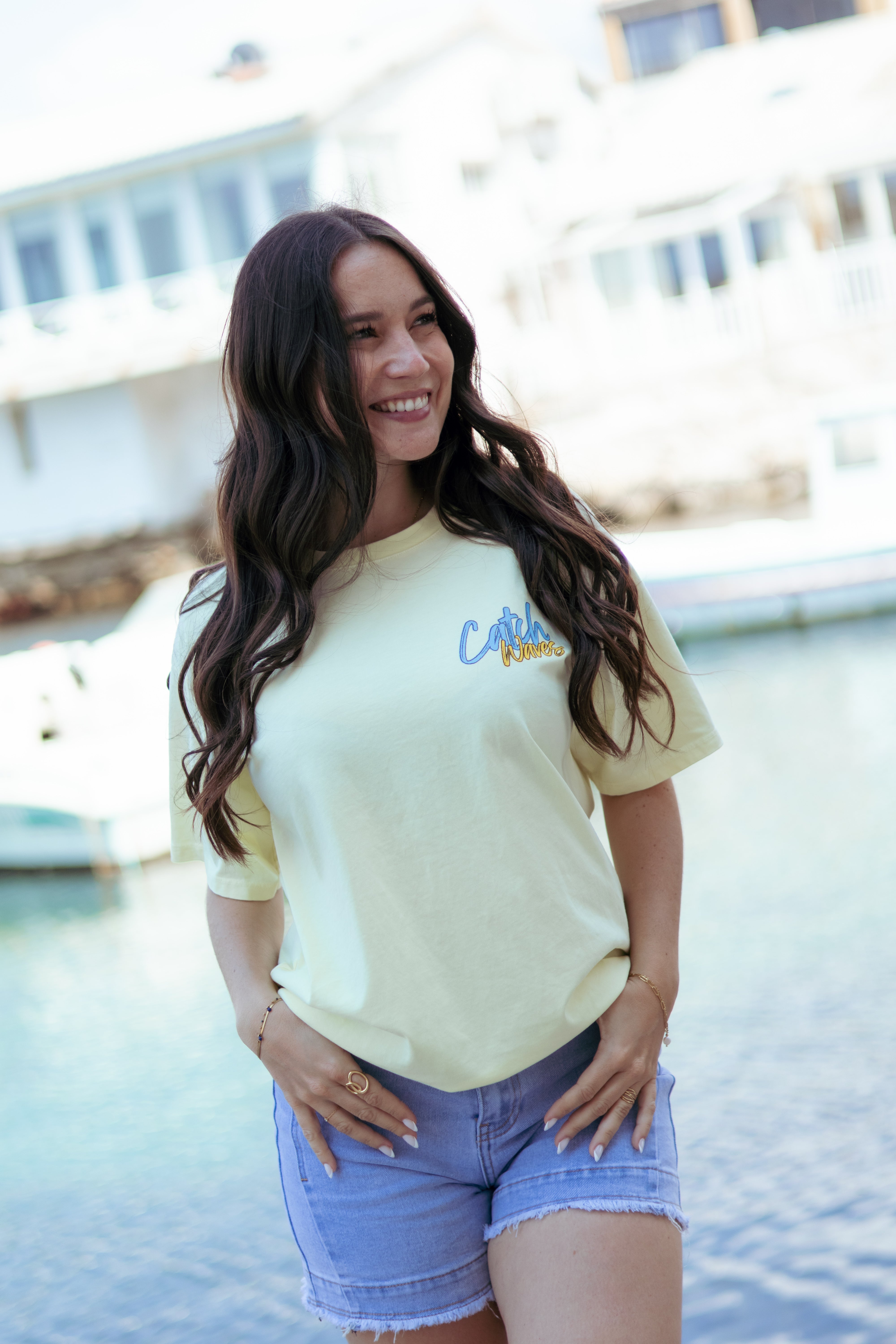 Tee-shirt CATCH WAVES NOT FEELINGS