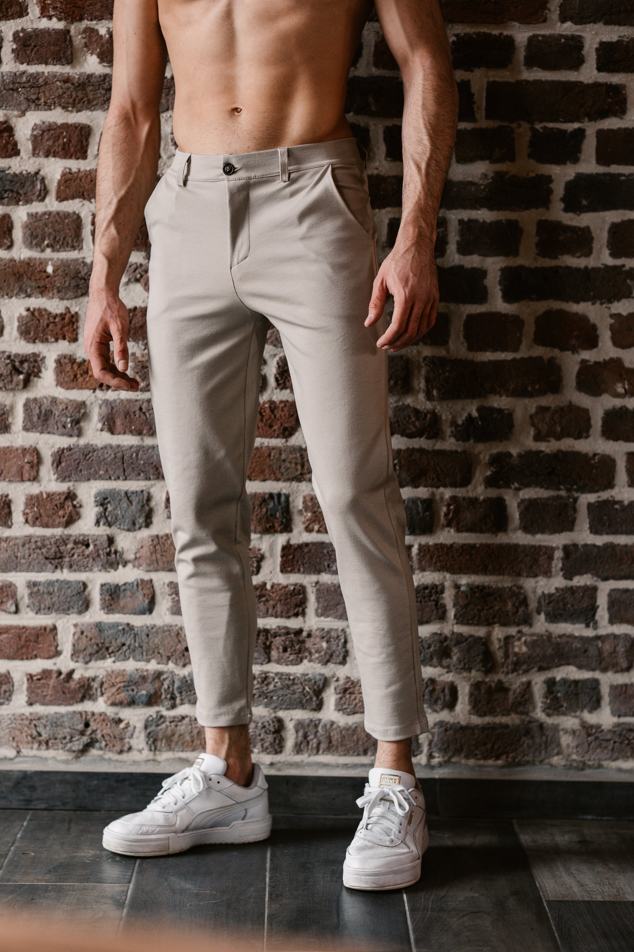 Beige chino van ALEK